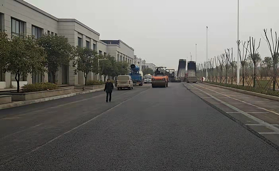 提梁機(jī)